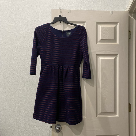 Maeve 3/4 sleeve, navy blue and red stripes, size 10. Round neckline. - Picture 1 of 6